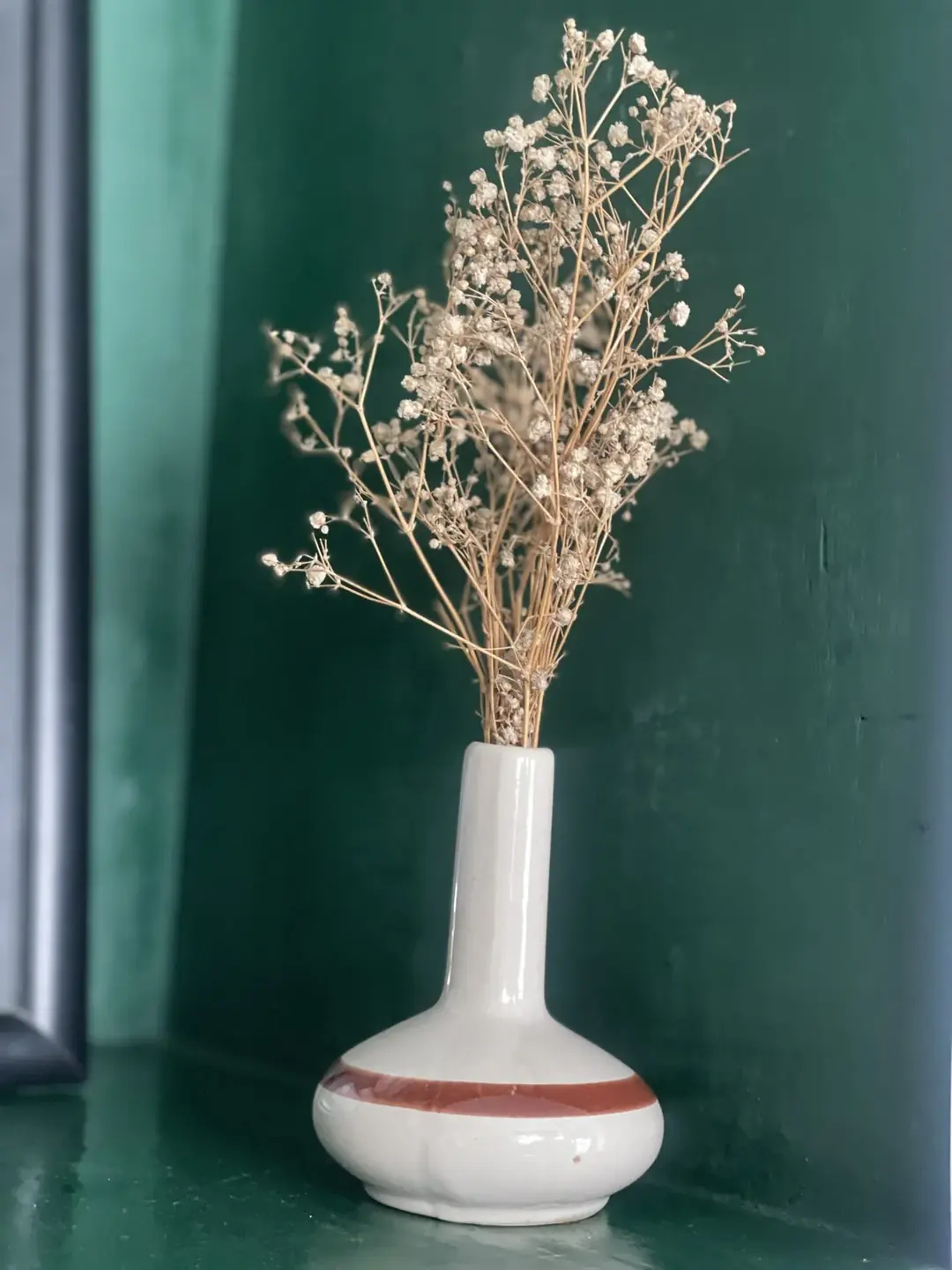 Kare botanicals — a dried arrangement in a simple stoneware vase